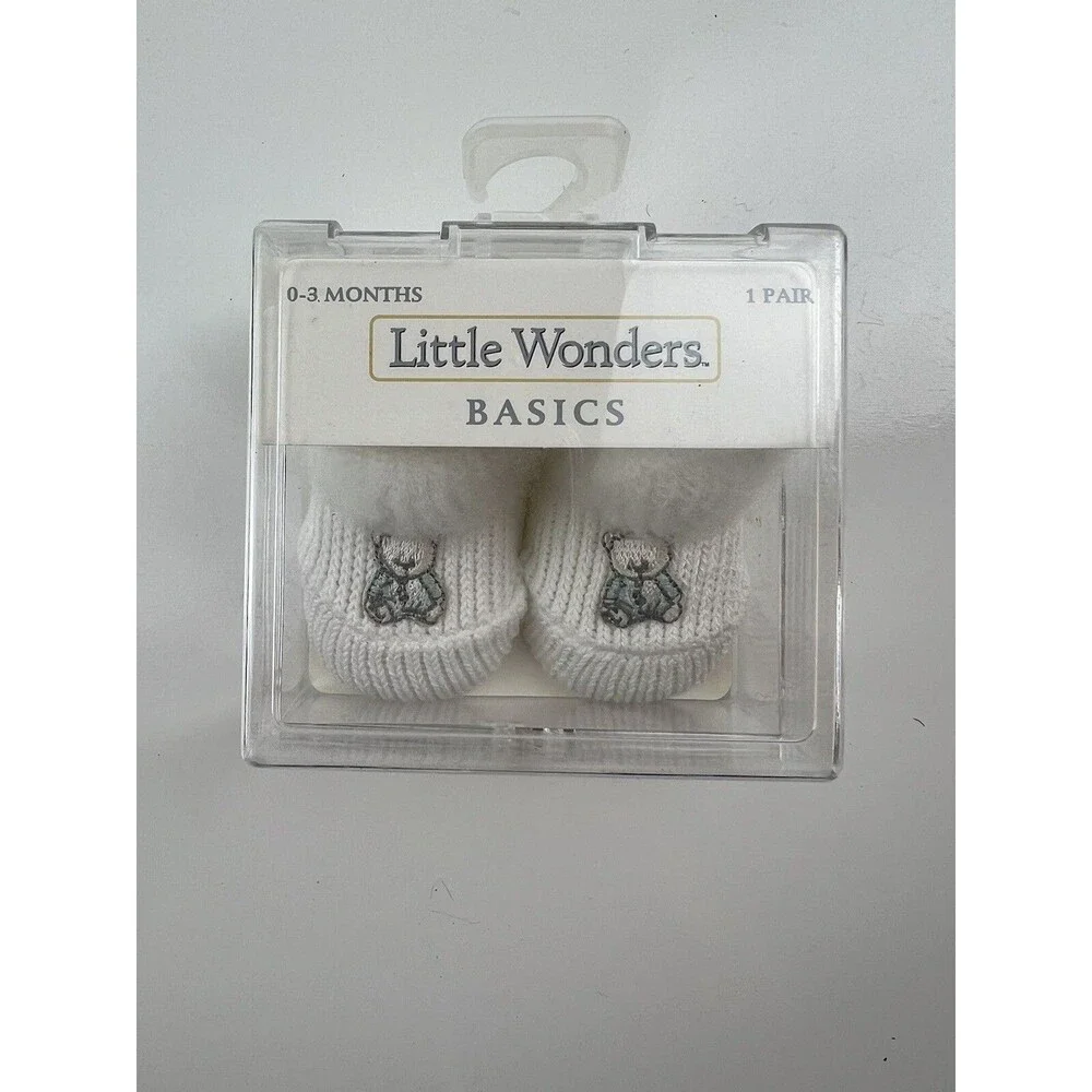 NEW Little Wonders Basics 0-3 Months Bootie Socks Bear Patch Baby Shower Gift